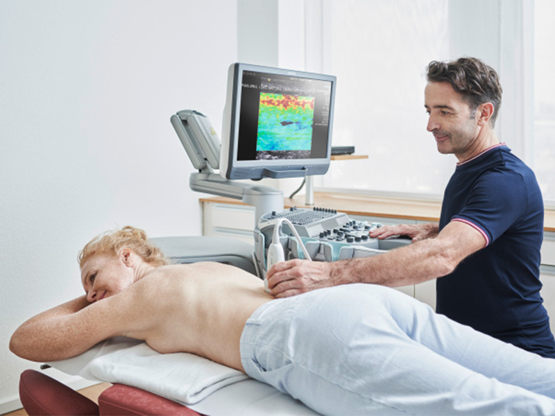 Moderne Rückenanalyse und Diagnostik zur Behandlung chronischer Rückenschmerzen in Mainz